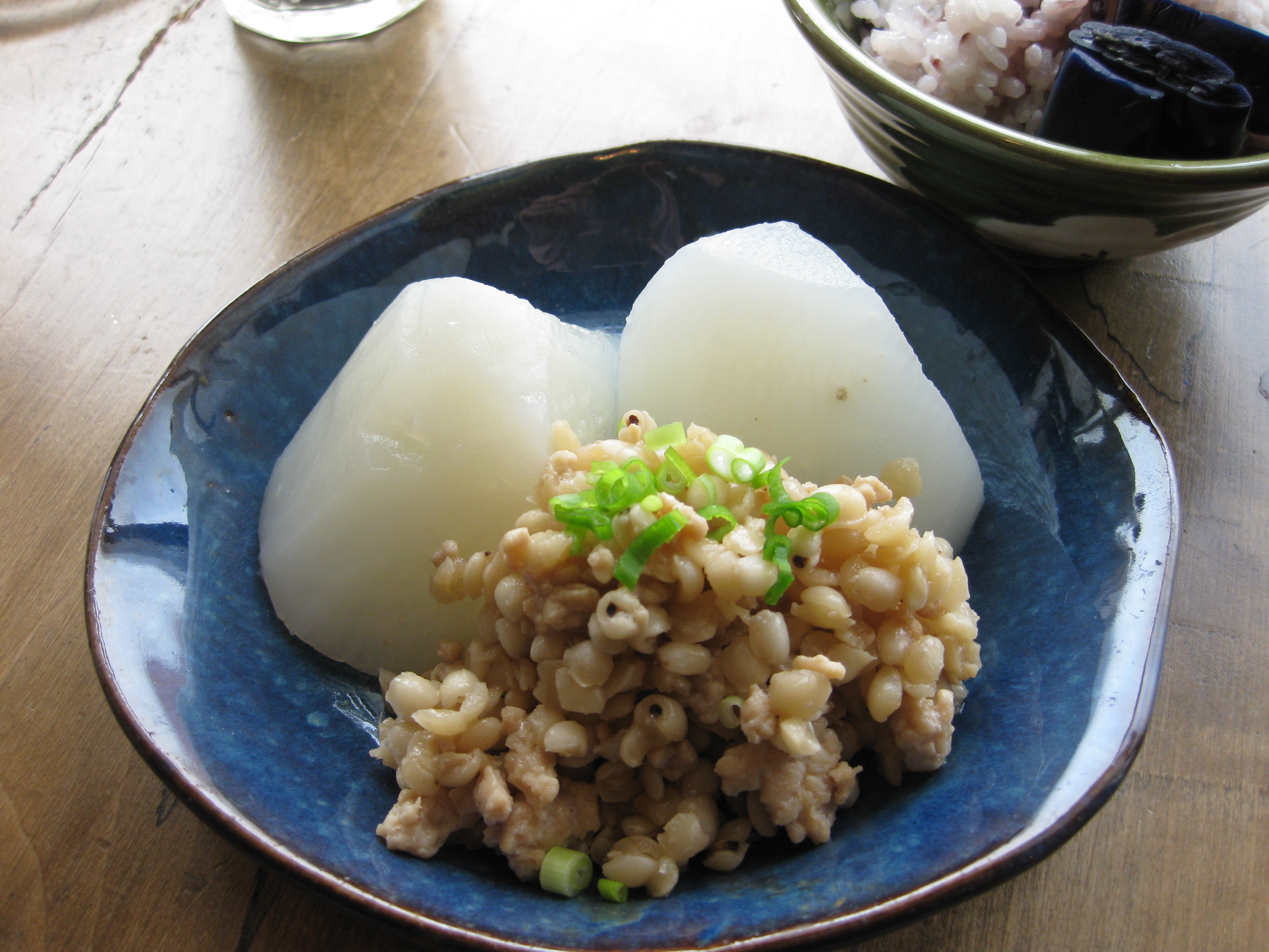 ふろふき大根のはと麦そぼろがけ（使用雑穀：はと麦）